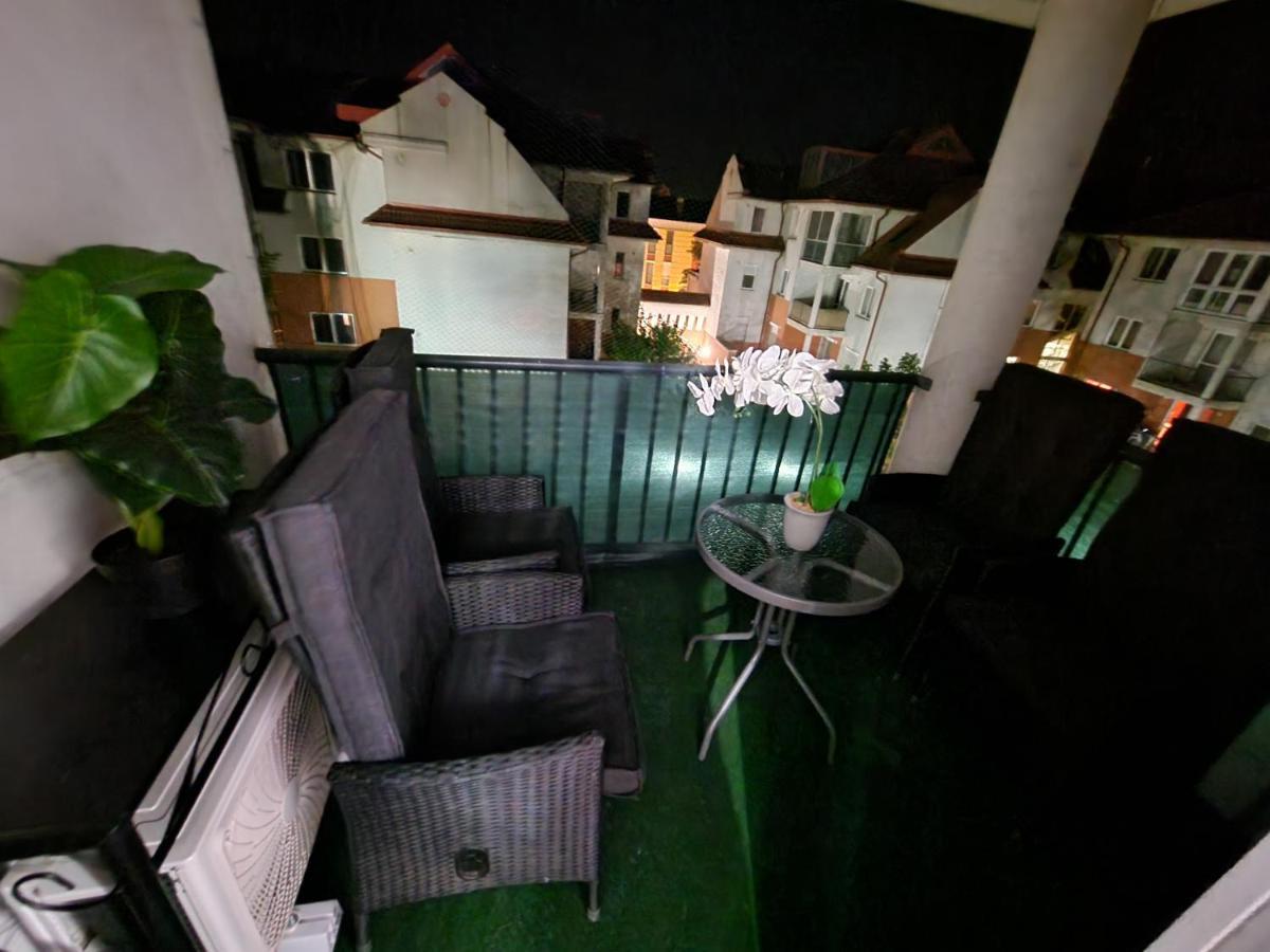 Kleopatra Apartman Hajdúszoboszló Exterior foto
