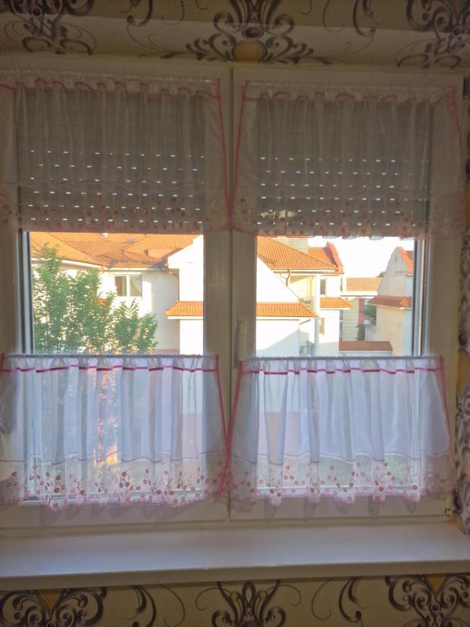 Kleopatra Apartman Hajdúszoboszló Exterior foto