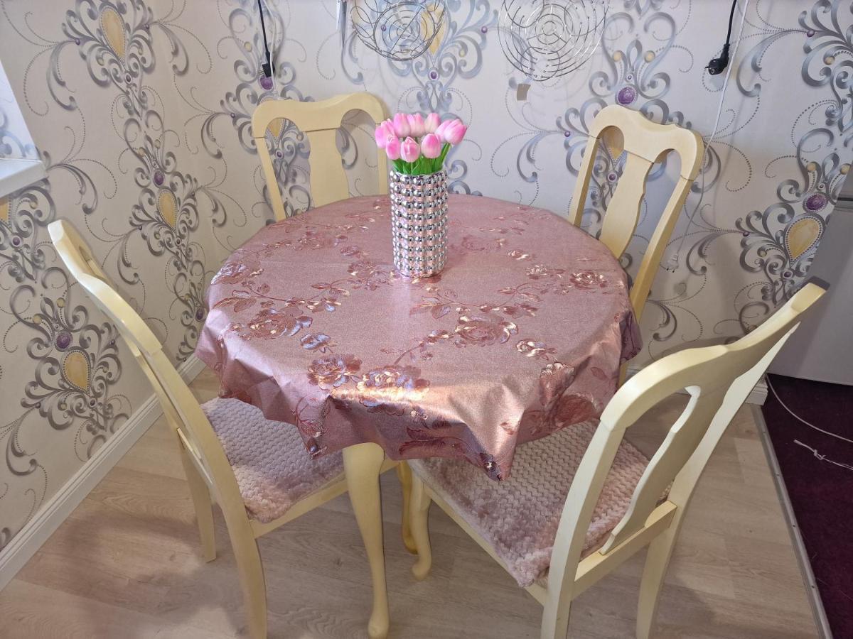 Kleopatra Apartman Hajdúszoboszló Exterior foto