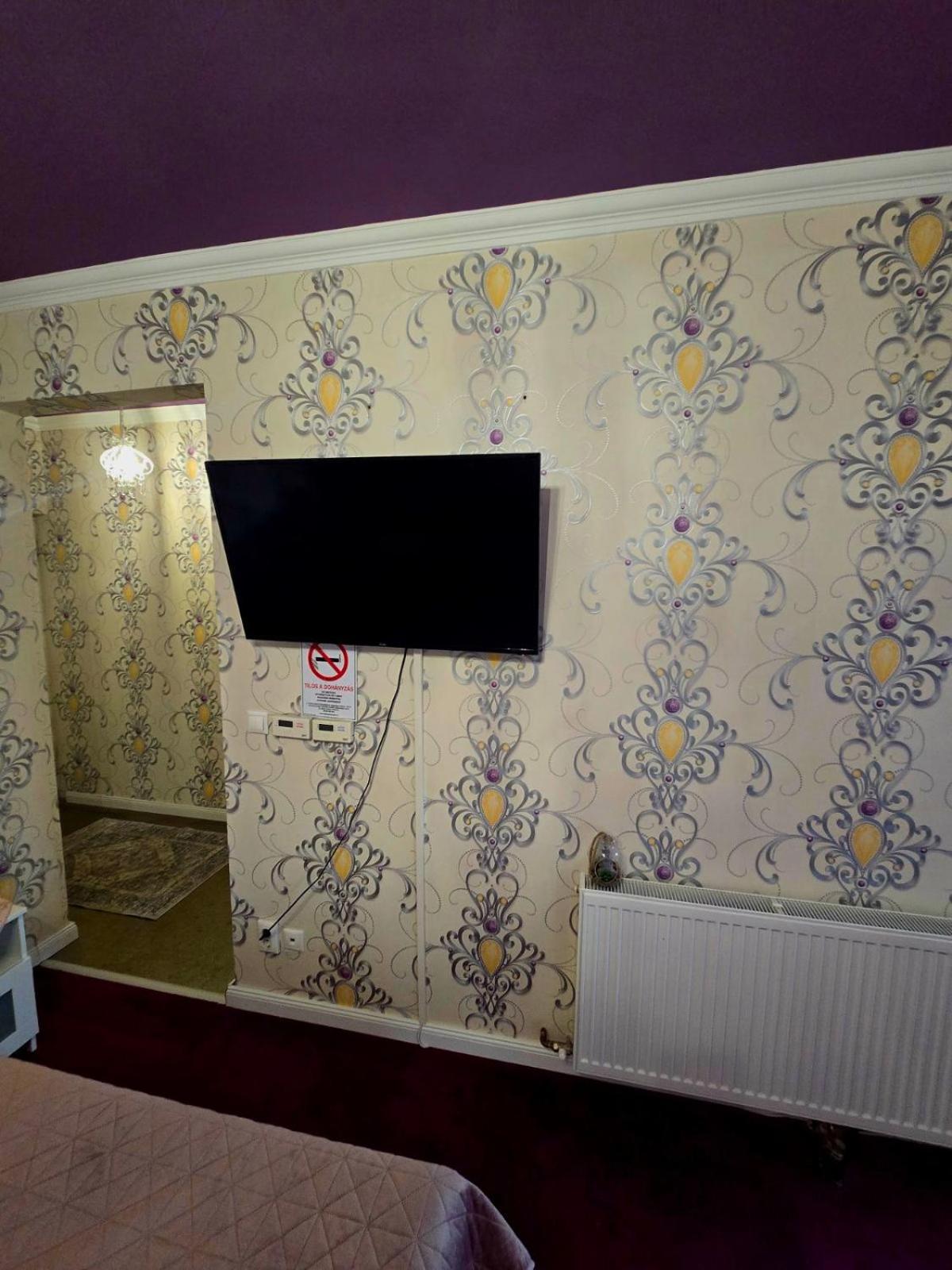 Kleopatra Apartman Hajdúszoboszló Exterior foto
