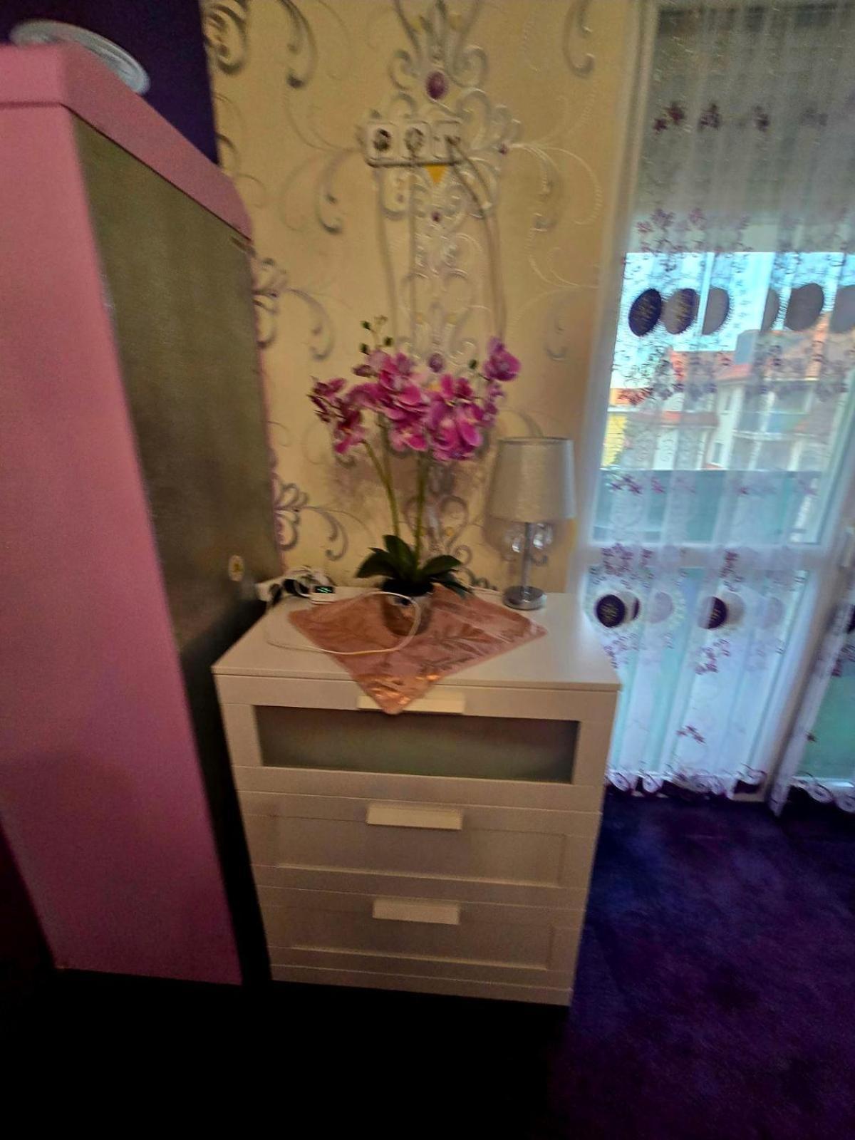 Kleopatra Apartman Hajdúszoboszló Exterior foto